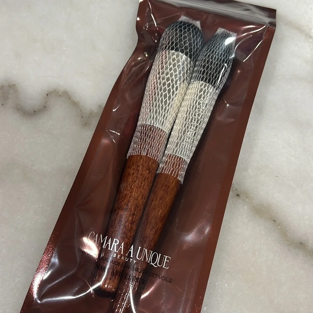 Camara Aunique Beauty -The Virtuous Woman Brush Set Volume 2